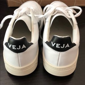 Veja // V-10 Lace Up Sneakers
